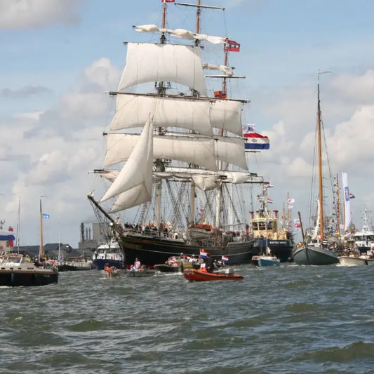 Zichtbaar tussen de Tall Ships: zo haal je het meeste uit SAIL Amsterdam 2025